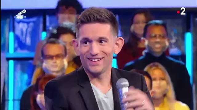 Julien, candidat de « N’oubliez pas les paroles » sur France 2, apparaît métamorphosé dans le jeu de France 2 : « J’ai perdu 100 kilos ! » - VIDEO