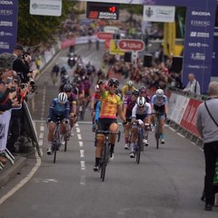 Women's Tour 2021 stage one finish video