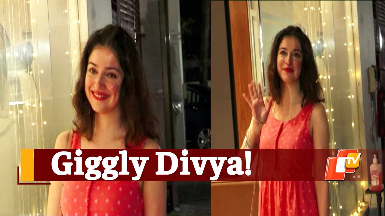 WATCH: Divya Khosla Giggle Playfully After Being Spotted By Media