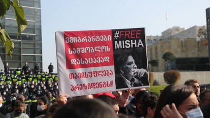 Saakashvili denuncia que fue golpeado en hospital penitenciario