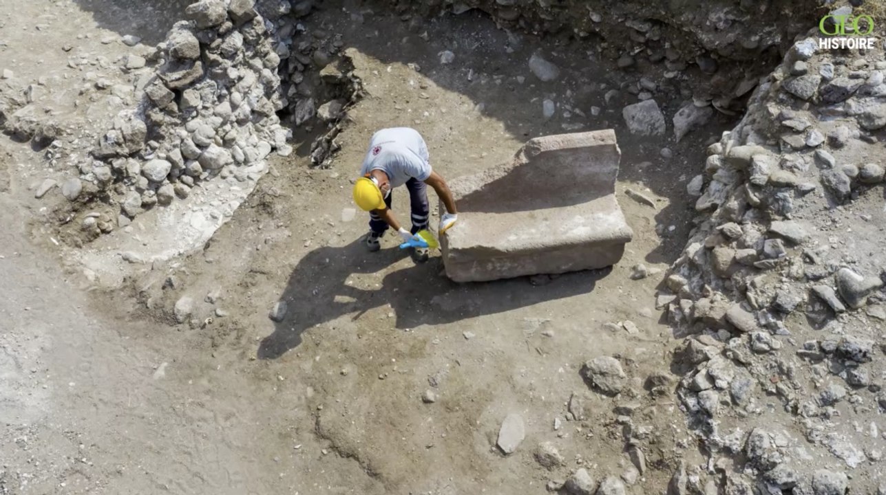 Turquie : des "sièges VIP" ont été découverts dans les ruines d'un amphithéâtre romain