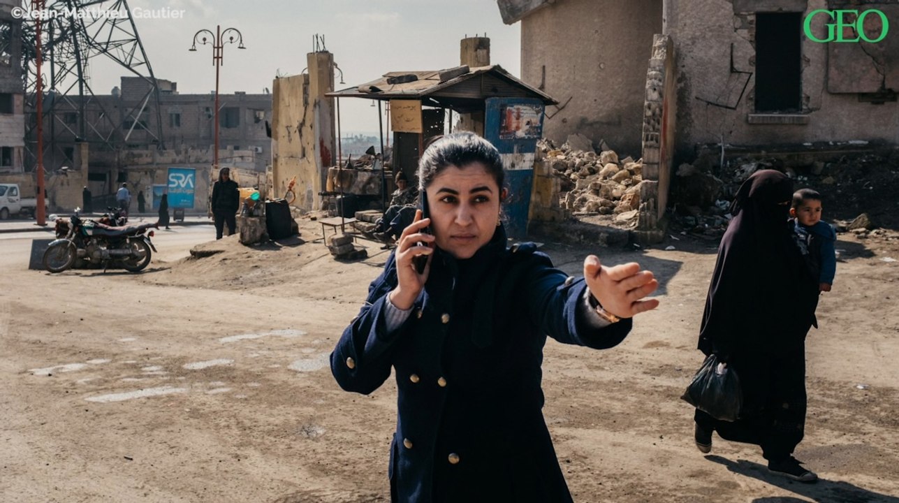 "9 jours à Raqqa" : le documentaire événement sur Leïla Mustapha, co-maire de la ville