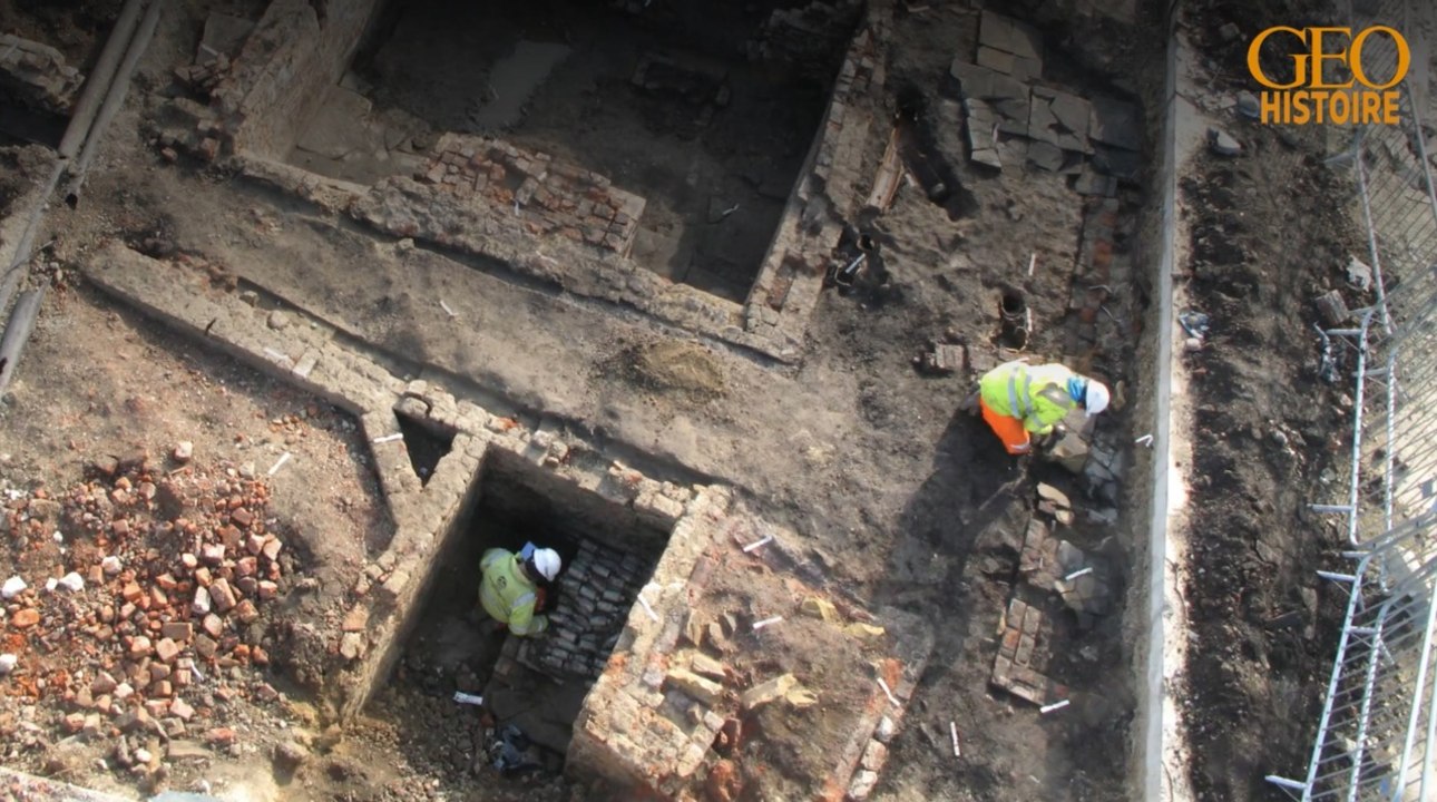Histoire : des bouteilles de bière du XIXe siècle découvertes en Angleterre