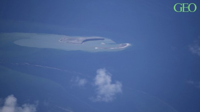 Japon : découverte d'une petite île après une éruption volcanique sous-marine