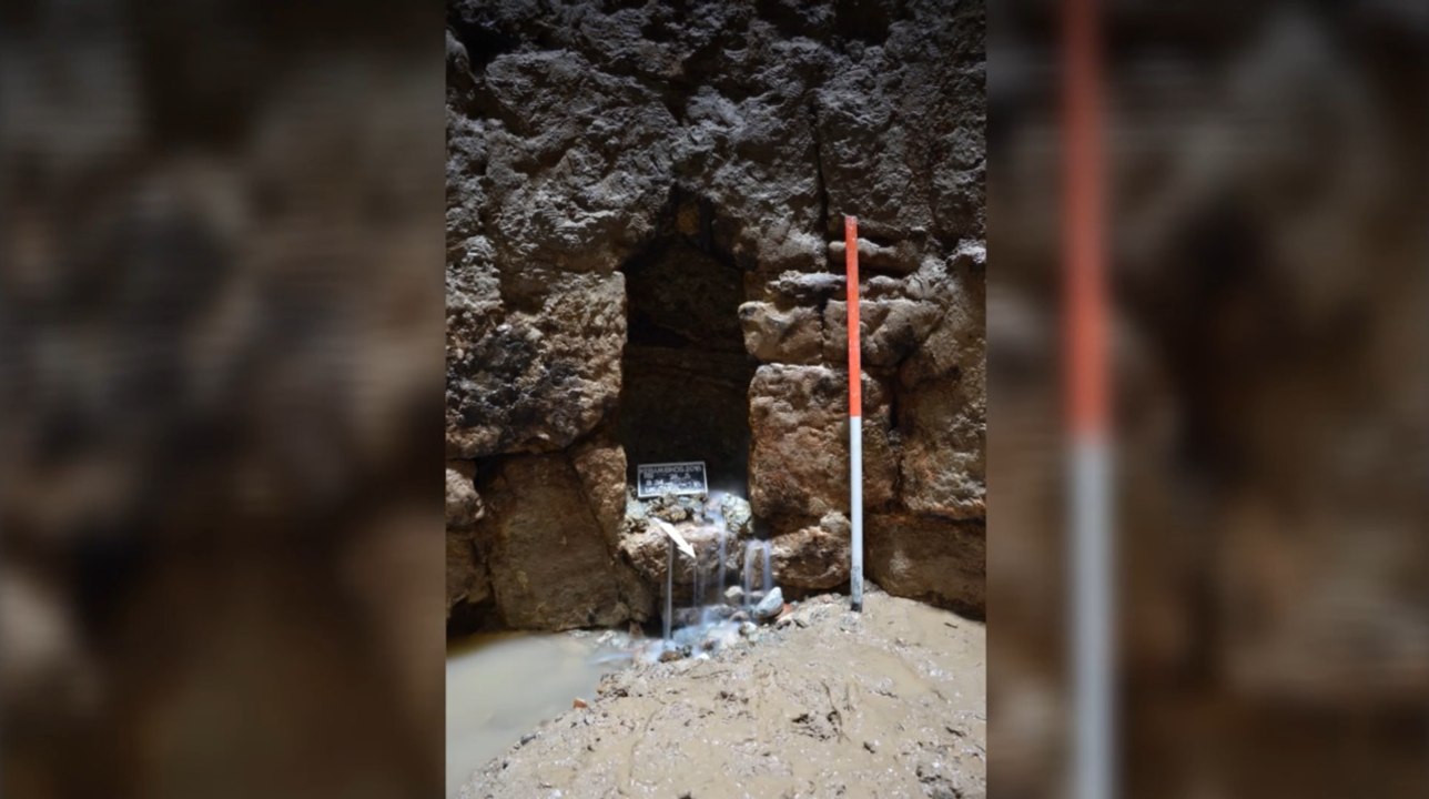 Histoire : des tablettes de malédiction découvertes dans un puits antique à Athènes