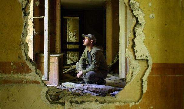 A la découverte de l'urbex avec Timothy Hannem, passionné d'exploration