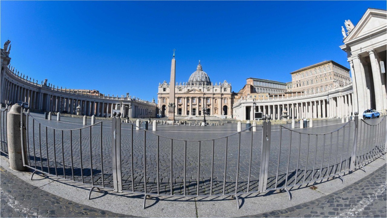 Coronavirus : les lieux touristiques italiens vidés de leurs touristes