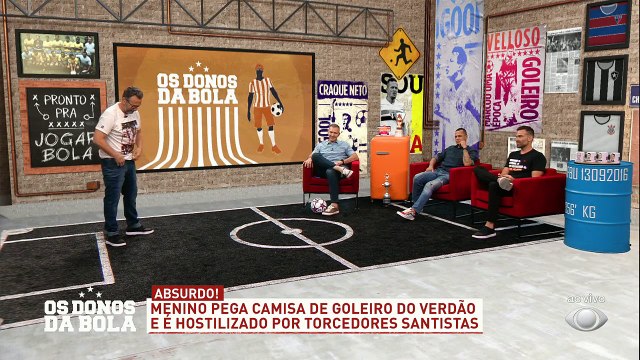 Se liga no discurso do Craque Neto, detonando os babacas que atacaram o pequeno torcedor santista, que pegou uma camisa do goleiro Jaílson, do Palmeiras. Fogo nos idiotas!#OsDonosDaBola