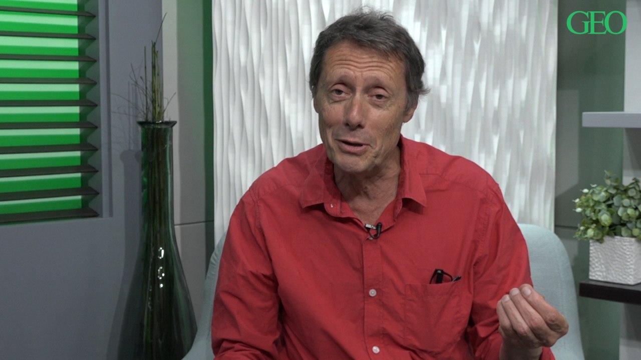 J'irai dormir chez vous : Antoine de Maximy nous raconte ses meilleurs et ses pires souvenirs