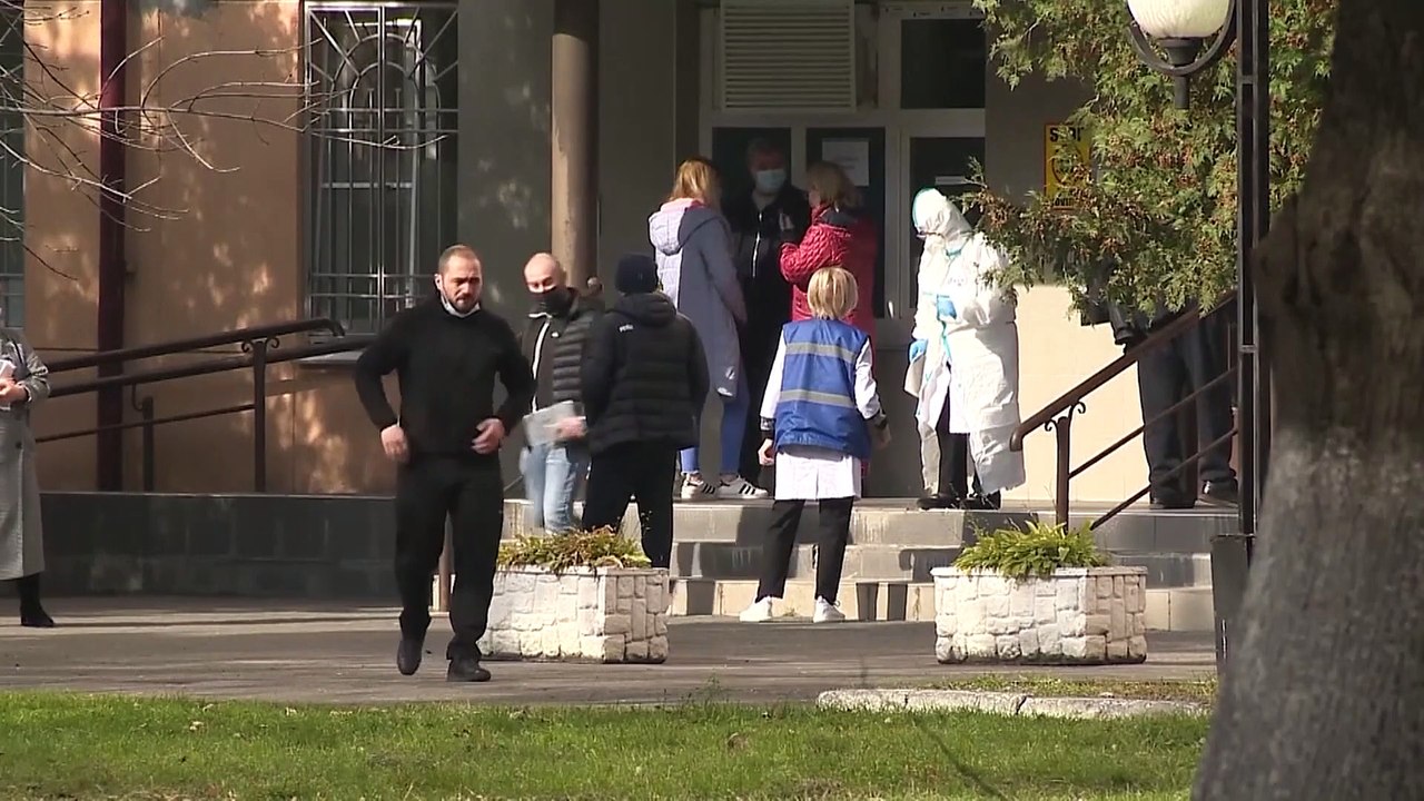 COVID-19: Νέο ρεκόρ θανάτων στη Ρωσία - Δραματι...