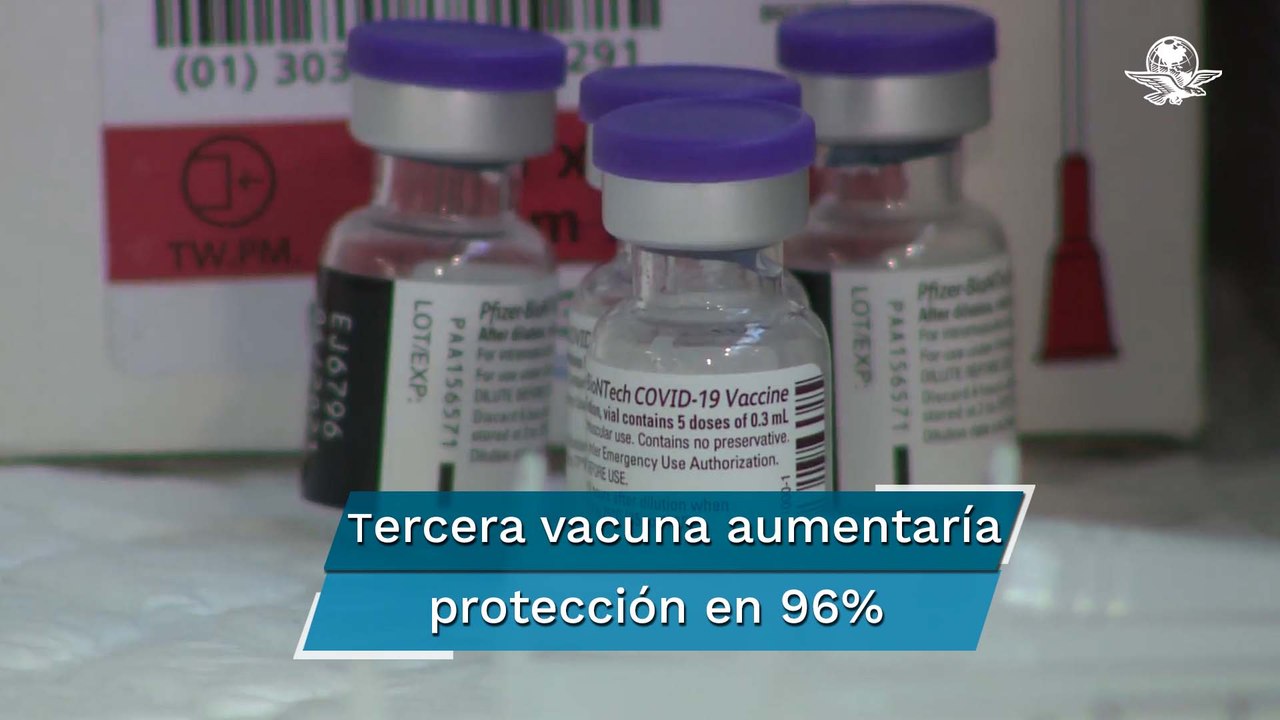Deseo navideño de Pfizer, dosis de refuerzo para toda la población y no sólo en adultos mayores