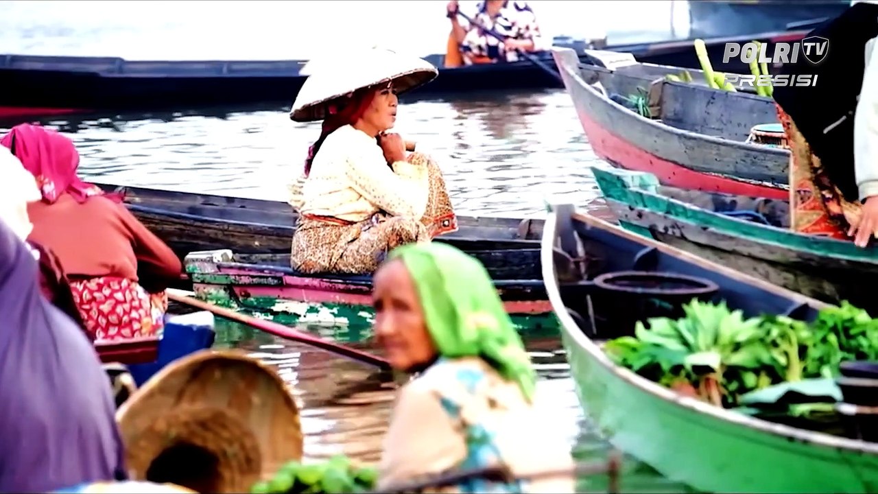 Keunikan Pasar Apung Lok Baintan