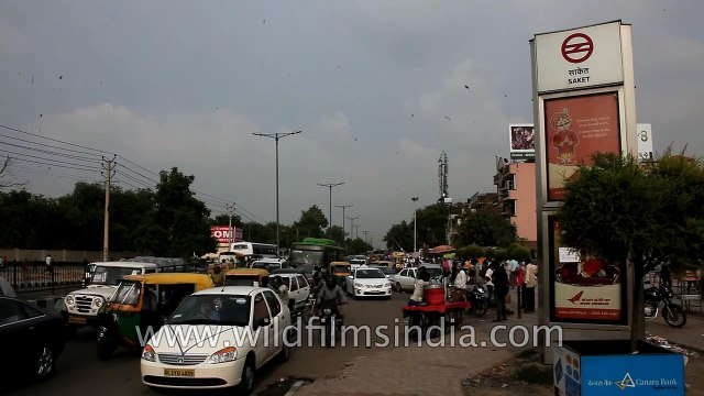 Main road outside the Saket Metro Station