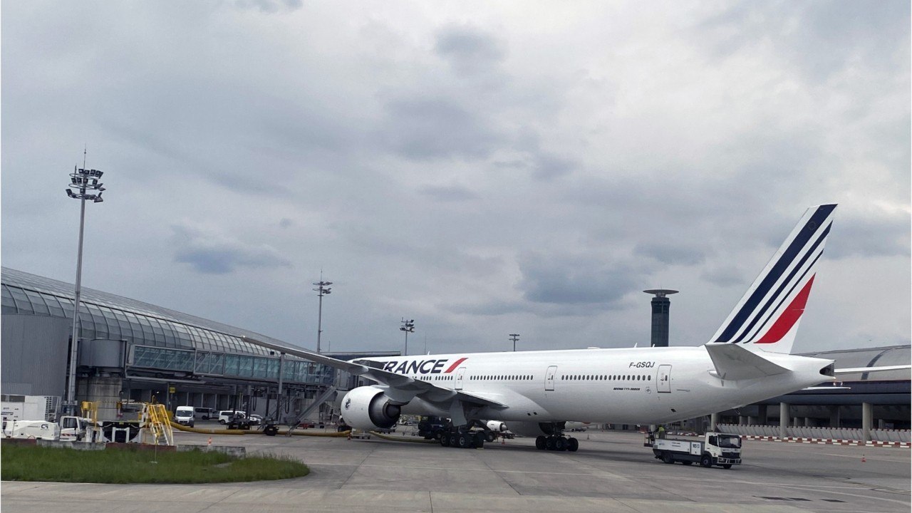 Air France au cœur de la polémique après avoir refusé d'embarquer un bébé malade