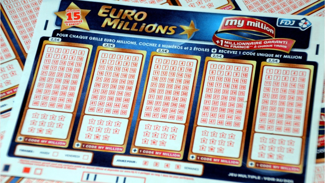 Dou Vient Le Gagnant De Leuromillion Euromillions : on sait enfin d'où vient la gagnante du jackpot à 220  millions - Capital.fr