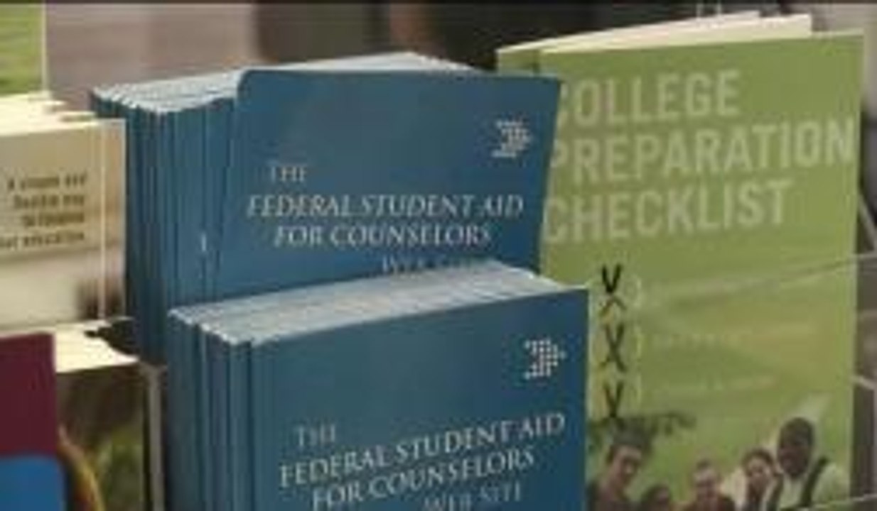 Estafas a universitarios