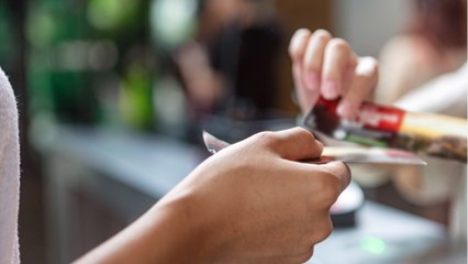 Le jeune escroc voulait payer avec des billets de cinéma