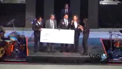 Gala Entertainment dona $10,000 a Phoenix Children's Hospital