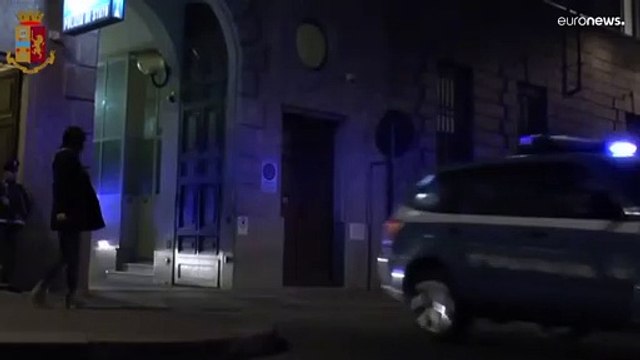 Итальянская полиция провела обыски у 17 противников вакцинации