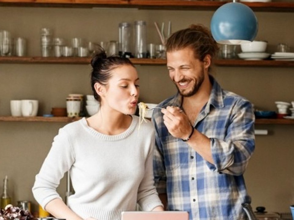 Mit diesen Tipps sparst du Geld in der Küche - und schonst die Umwelt