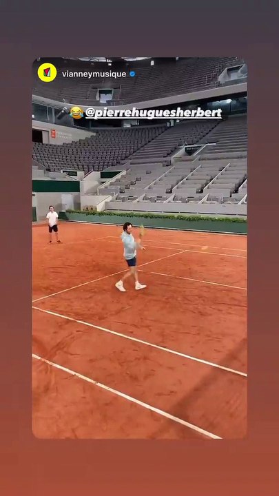 Pierre-Hugues Herbert et Vianney.