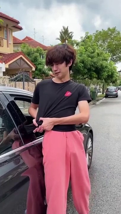 Bro why you ruined a T-shirt It was so easy #shorts #khabylame #funny