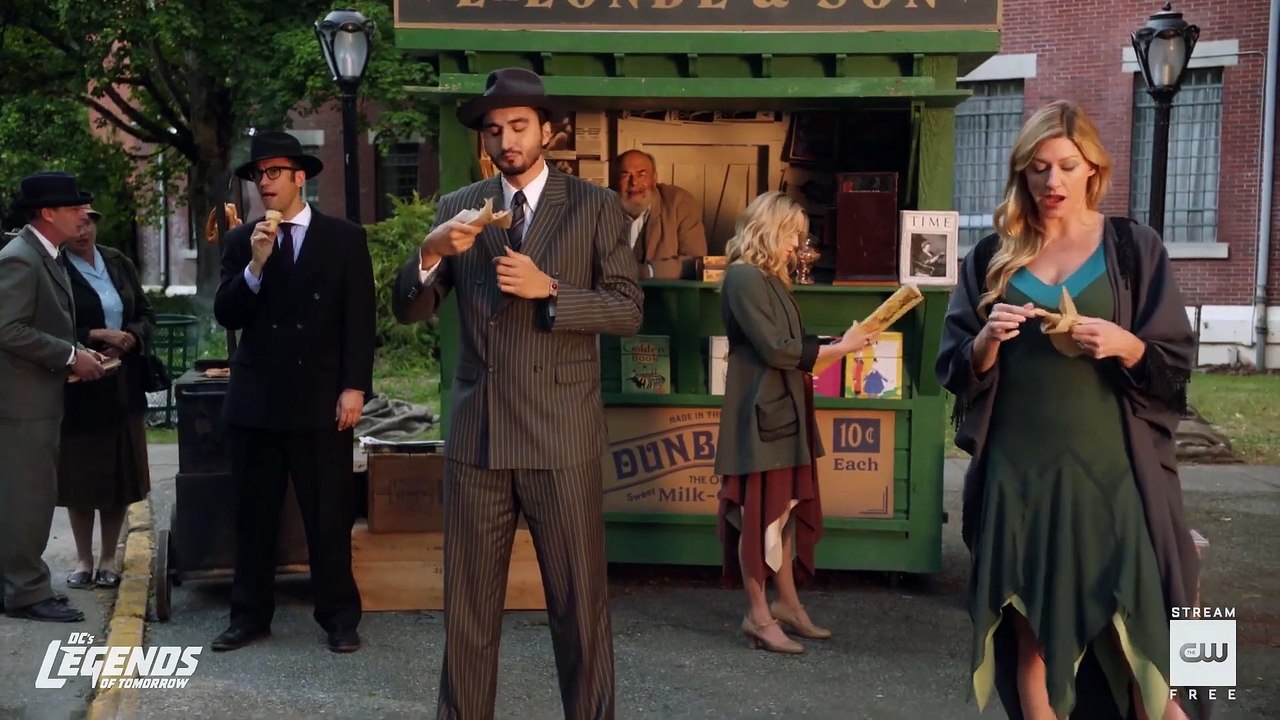 Legends of Tomorrow 7x05 It's a Mad Mad Mad Mad Scientist - Clip from Season 7 Episode 5