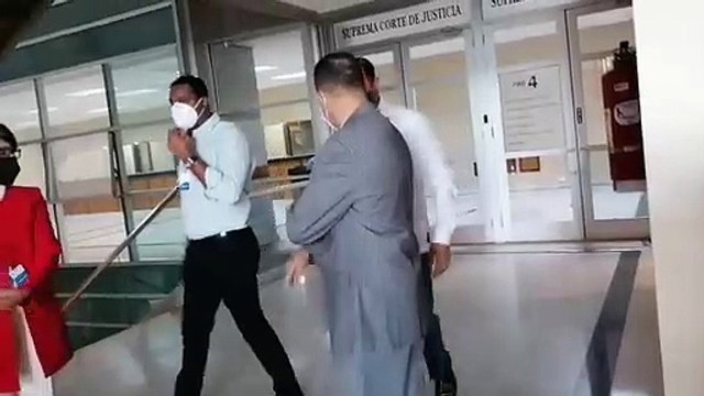 Abogados de Sammy Sosa esperan una acusación formal y piden privacidad en el proceso