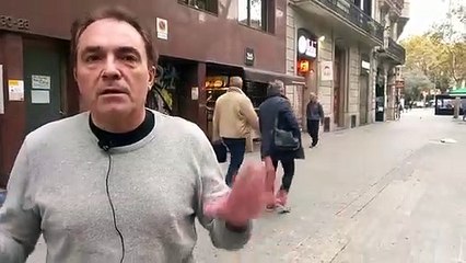 El independentista Santiago Espot se vuelve loco de atar porque la dependienta de una cafetería no entiende el catalán