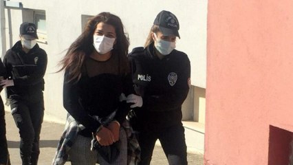 ‘Beni güzel çekin’ diyerek poz verdi