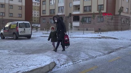 DOĞU'DA KAR VE SOĞUK ETKİLİ OLMAYA BAŞLADI