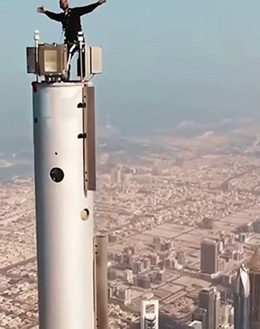 ويل سميث يتسلق برج خليفة ويجلس على قمته - فيديو Dailymotion