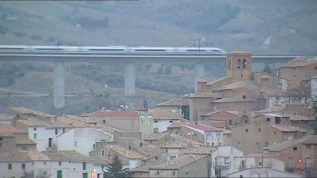 Empresarios y políticos, unidos para impulsar el Corredor Mediterráneo