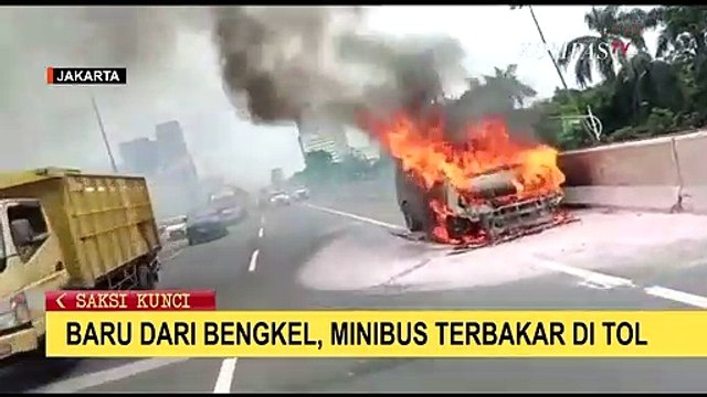 Kebakaran Mobil di Tol JORR, Diduga Api Berasal dari Korsleting Mesin