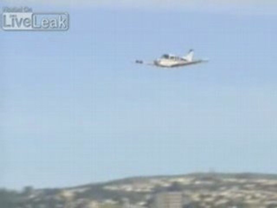 Aterrissage sans train d'aterrissage