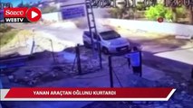 Annenin dikkati... Dumanı gördü, yanan araçtan oğlunu kurtardı