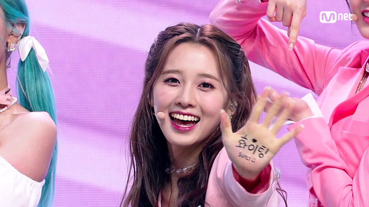소원 이뤄주는 '라잇썸'의 'VIVACE' 무대