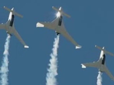 Patrouille Reva au centenaire de l'aeroport de Toussus