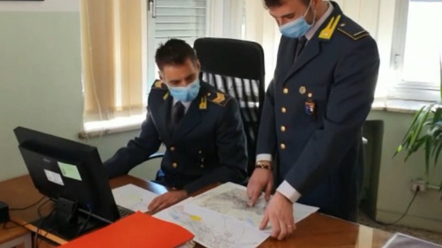 Pinerolo (TO) - Frode fiscale e riciclaggio, sequestrati beni a imprenditore del settore mobili (11.11.21)