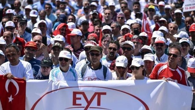 Fuat Oktay'dan EYT ile ilgili soru önergesine yanıt: Yaş şartı yerine gelmeden emeklilik olmaz