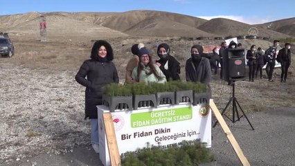 "Milli Ağaçlandırma Günü"nde fidanlar toprakla buluşturuldu