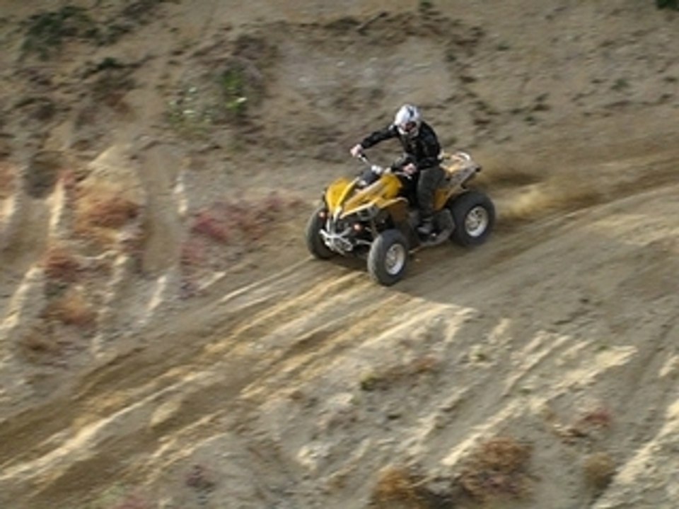 Can-am Renegade Steilwand