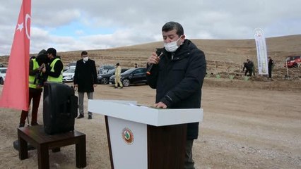 "Milli Ağaçlandırma Günü"nde fidanlar toprakla buluşturuldu