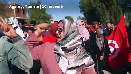 Tunisie/Ordures: grande marche près de Sfax après la mort d'un manifestant