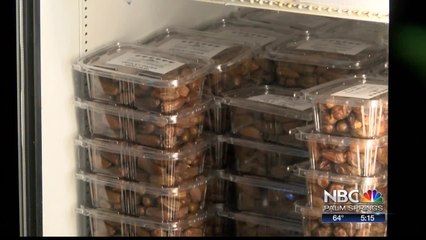 Local Man Brings Back Dates to the Date Festival