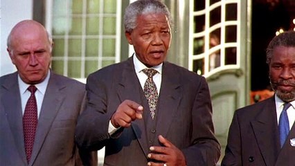 Morre Frederik de Klerk, último presidente branco da África do Sul