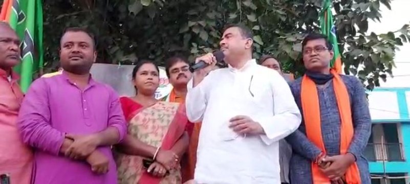 ছেলেকে চাকরি দিতে পারব না, মাকে পাঁচশো টাকা ভাতা দেব, রাজ্য সরকারকে তীব্র আক্রমণ শুভেন্দুর