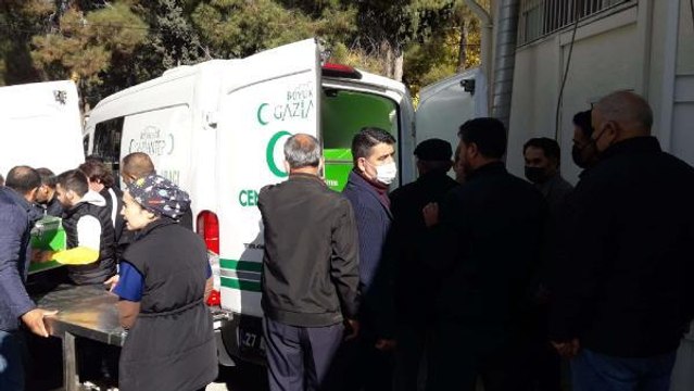 Son dakika haberi | OĞLUNUN YAKTIĞI EVDEN KAÇTI, KALP KRİZİ GEÇİRİP ÖLDÜ