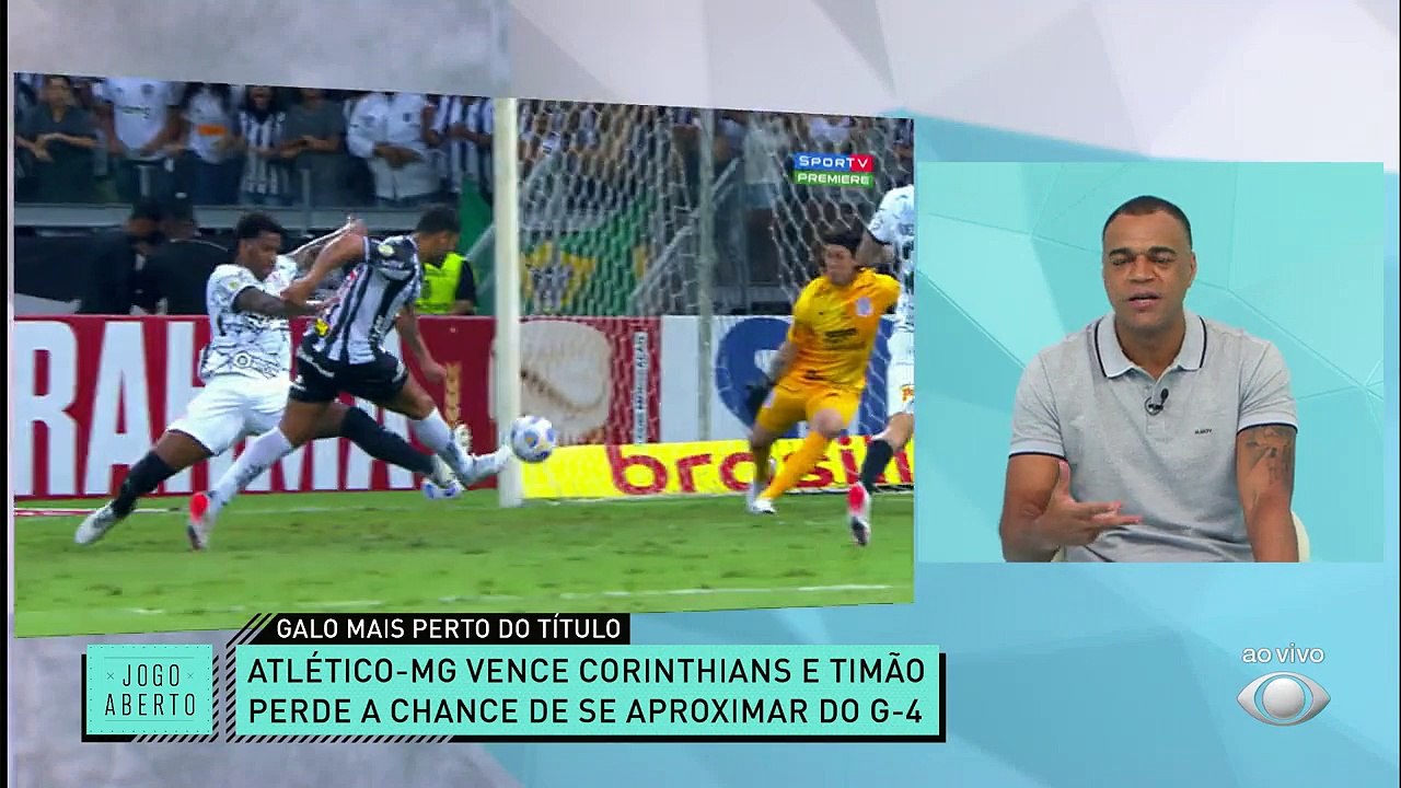 BUUU, RONALDÃO! O Atlético-MG passou o carro em cima do Corinthians, venceu por 3 a 0, e os torcedores mandaram recados especiais para o nosso Ronaldo Giovaneli. Hoje o dia promete...#JogoAberto