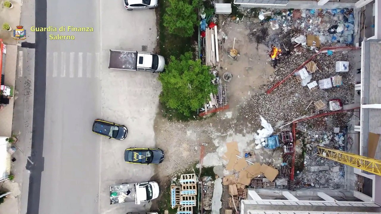 Abusivismo edilizio, sigilli a complesso immobiliare nel Salernitano. Indagato ex responsabile comunale (11.11.21)